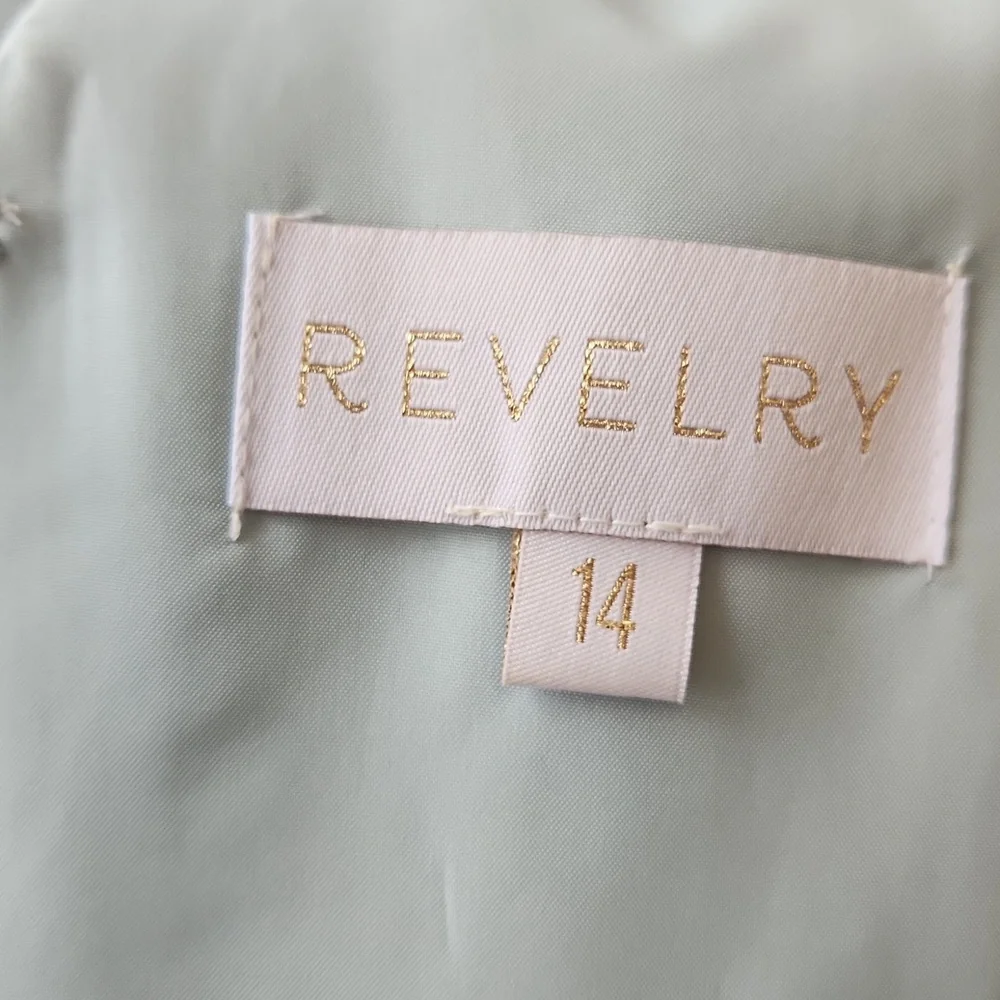 Revelry Amelia Formal Chiffon Bridesmaid Dress Tiered Ruffles Sage Size 14 - Picture 10 of 16